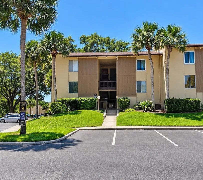600 Orange Dr #166