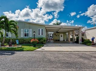 3026 Artesian Ln, North Fort Myers, FL 33917