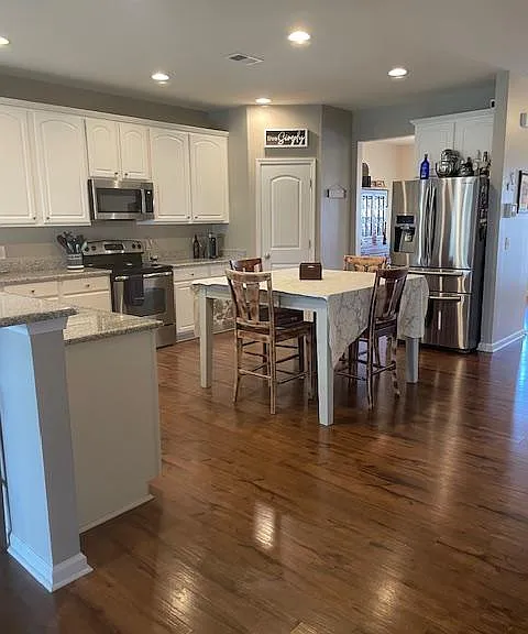 328 Ohara Dr — Photo 5