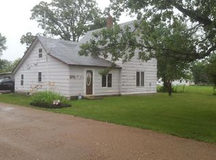 300 Spaghetti Rd S, Deer Creek, MN 56527