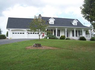 365 Kyles Wilder Rd, Sneedville, TN 37869