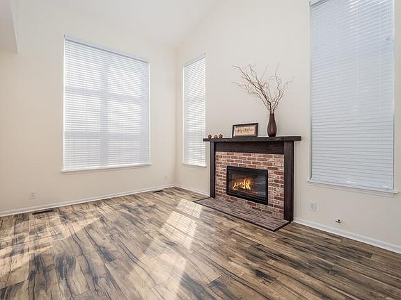 4th image of 1473 Walnut Hill Ave