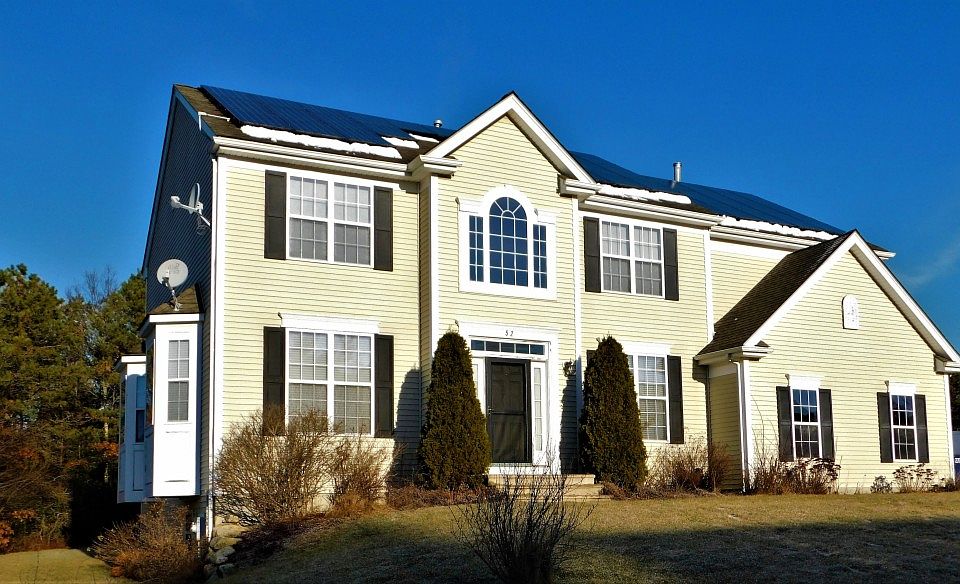 1st image of 52 Freeman Dr