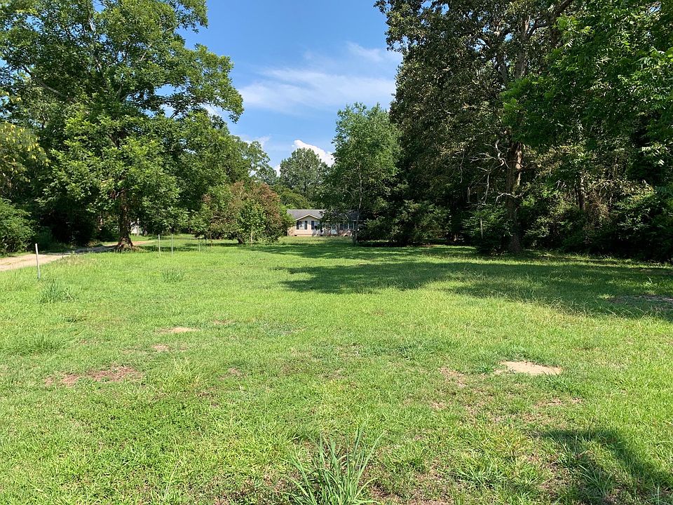 2nd image of 1390 Mail Route Rd