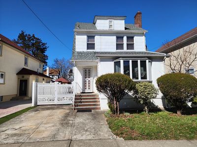 18919 45th Rd, Flushing, NY, 11358