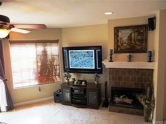 5th image of 436 Lime Ave Unit 7
