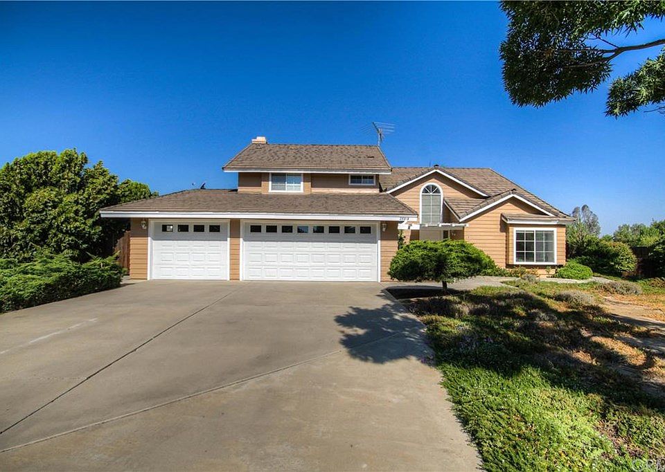 1st image of 28819 Broken Arrow Cir