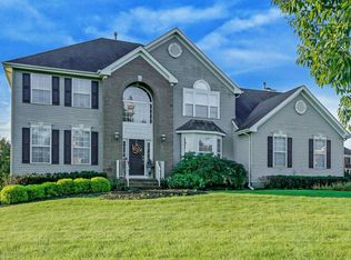 165 Spotted Oak Dr, Freehold, NJ 07728