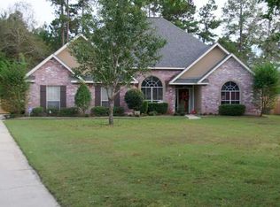 2341 Crossing Ct, Mandeville, LA 70448