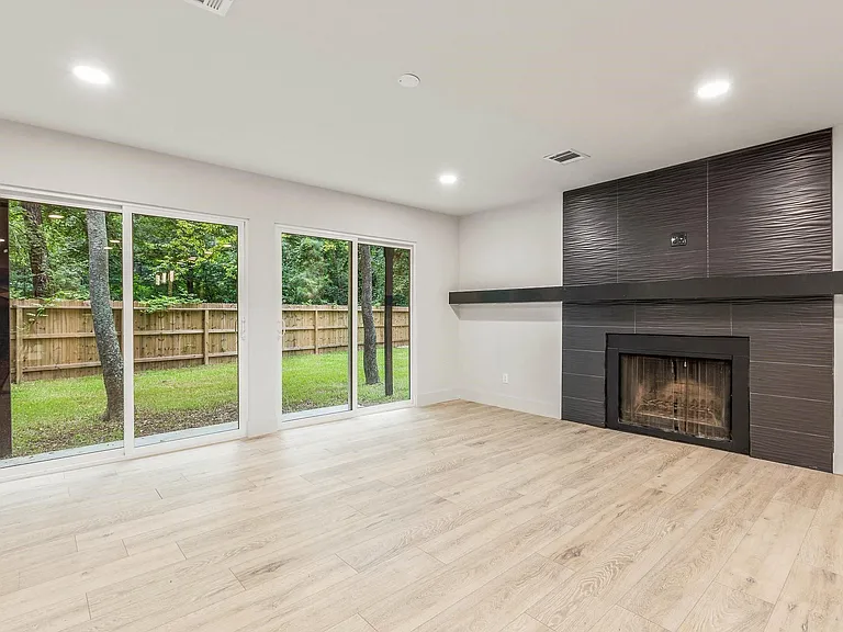 1310 E Red Cedar Cir — Photo 8