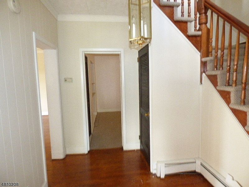 2nd image of 125 N Sussex St