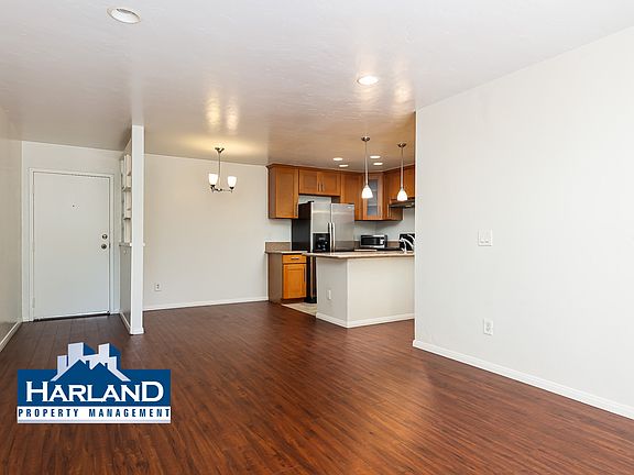 2nd image of 2609 Pico Pl APT 121