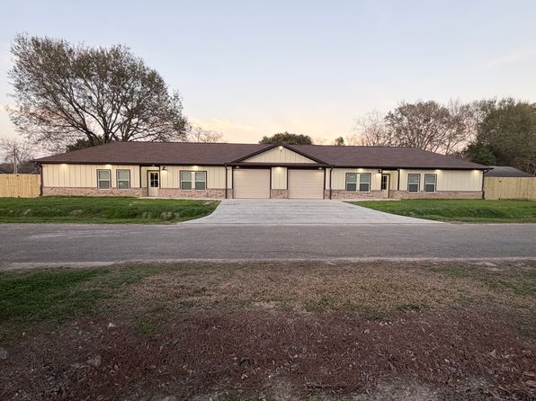 2308 Pickard Ave
