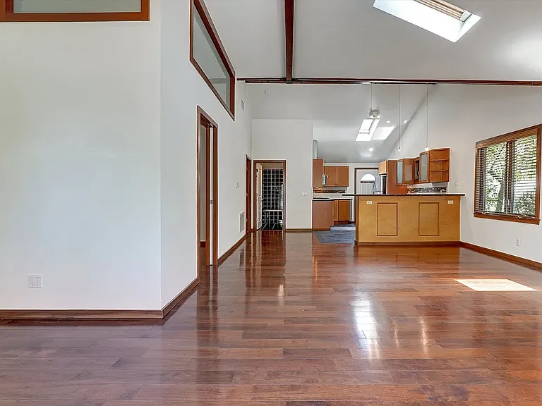 3947 Huron Ave #A — Photo 8