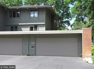 10364 Rich Rd, Bloomington, MN 55437