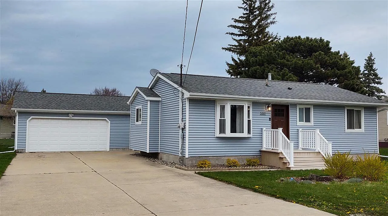 3377 Wilder Rd photo 1