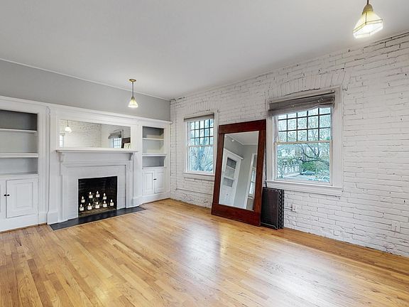 3rd image of 1100 E 16th Ave Unit 2