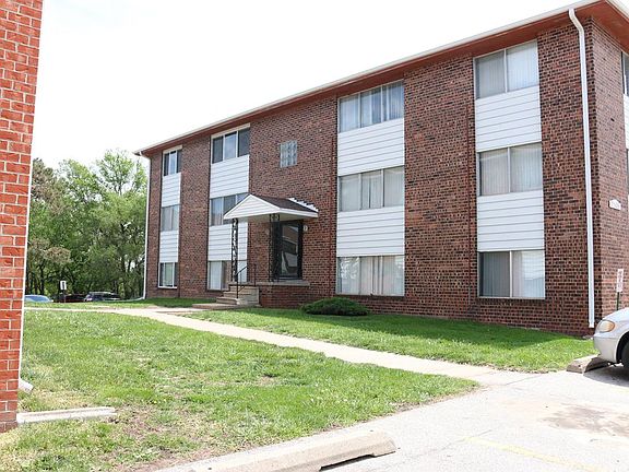 4th image of 7501 S 25th St #2412-003
