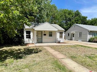 1150 Lake St, Lincoln, NE 68502