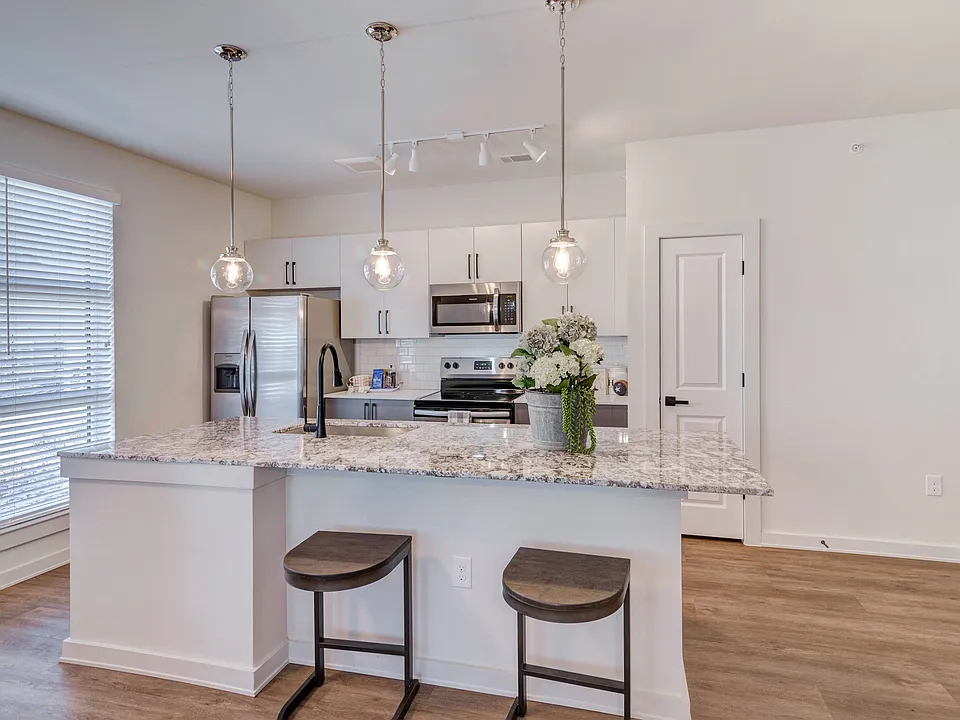 Hermosa Village Apartments