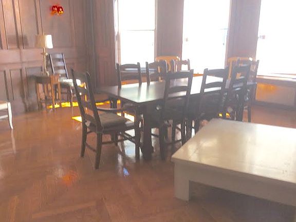 3rd image of 35 W 85th St APT 1A