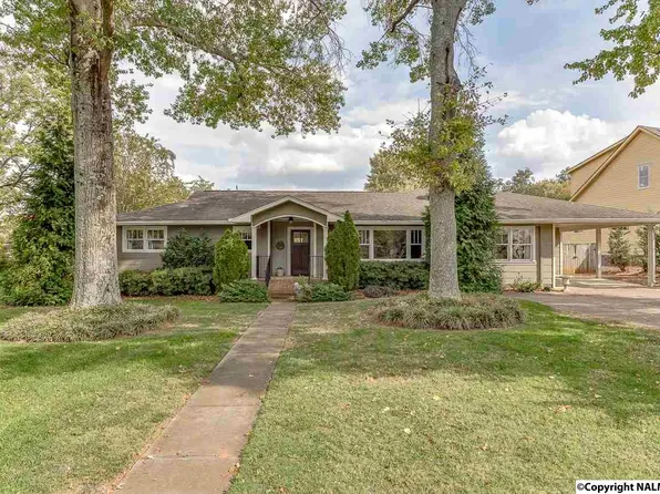 1516 Lowell Dr SE, Huntsville, AL 35801