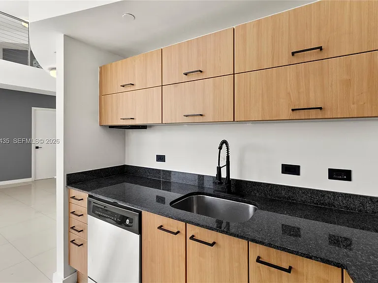 350 S Miami Ave #312 — Photo 35