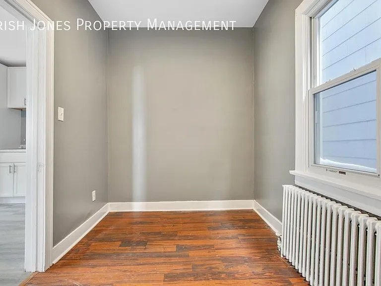 190 Whitney Pl #LOWER - UTILITIES IN — Photo 12