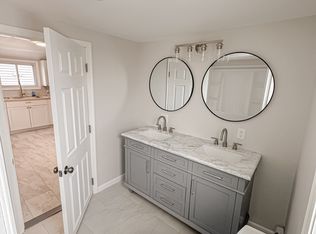 110 5th St, Olyphant, PA 18447