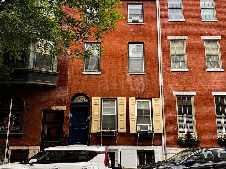 1131 Spruce St — Photo 23