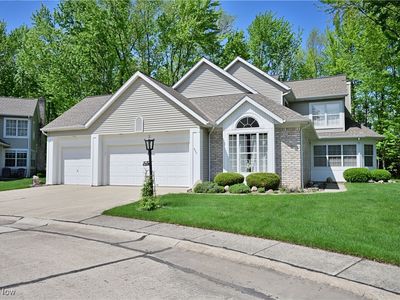 3633 Guilford Ct, Westlake, OH, 44145
