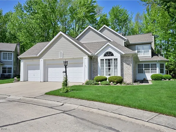 3633 Guilford Ct, Westlake, OH 44145