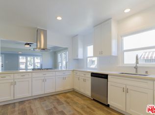 1816 Browning Blvd, Los Angeles, CA 90062