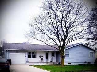 145 E Davis St, Tiffin, OH 44883