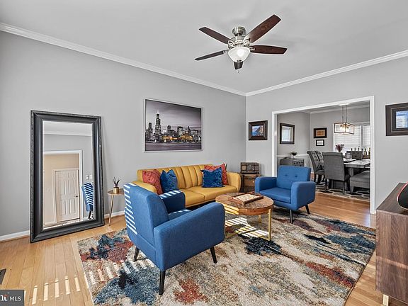 4th image of 8300 Hope Point Ct
