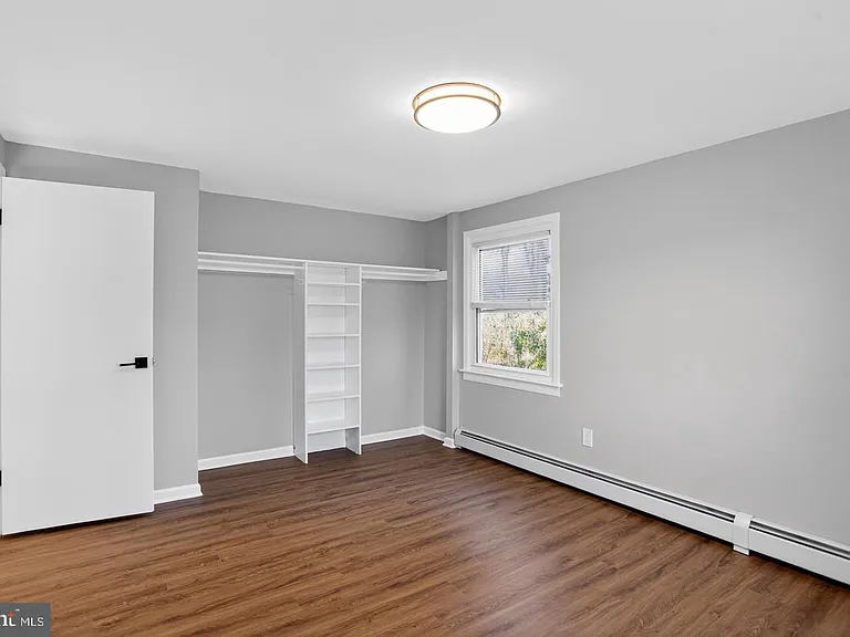 78 Barrington Ln — Photo 15