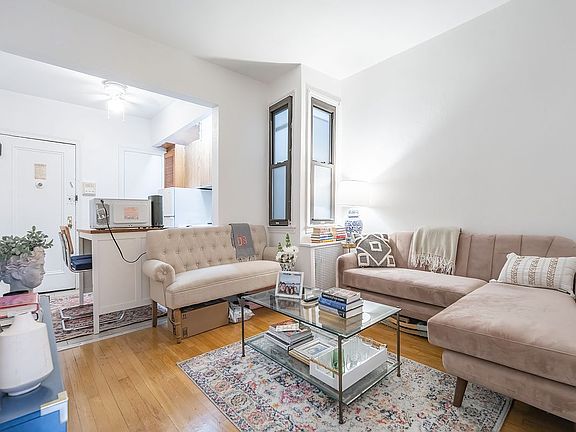 4th image of 211 E 88th St APT 5C