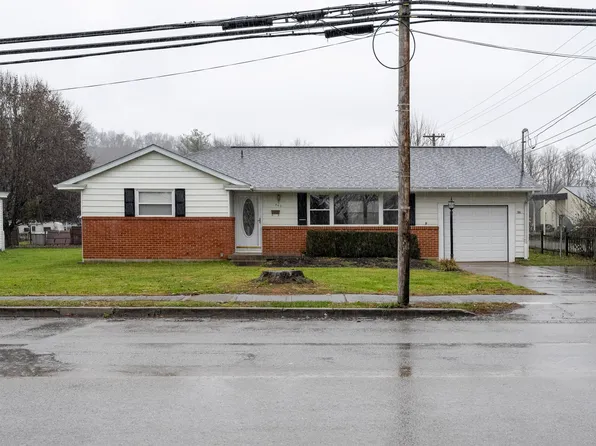 902 W Shelby St, Falmouth, KY 41040