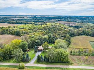 54349 207th Military Rd, Mankato, MN 56001