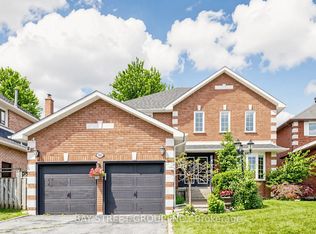 26 Kew Gdns, Richmond Hill, ON L4B 1R6