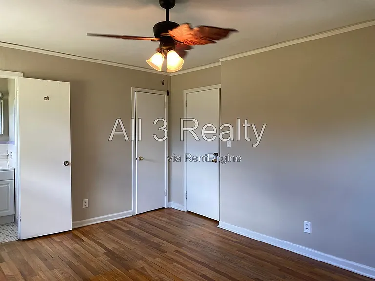 3012 Lansdowne Dr — Photo 25