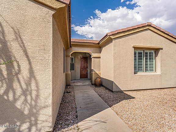 3rd image of 848 W Bosch Dr
