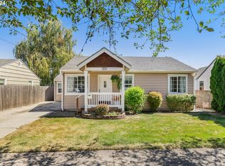 1212 NE Galloway St, McMinnville, OR 97128