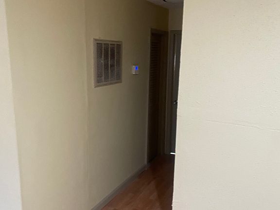 3rd image of 623 Salveter St APT C