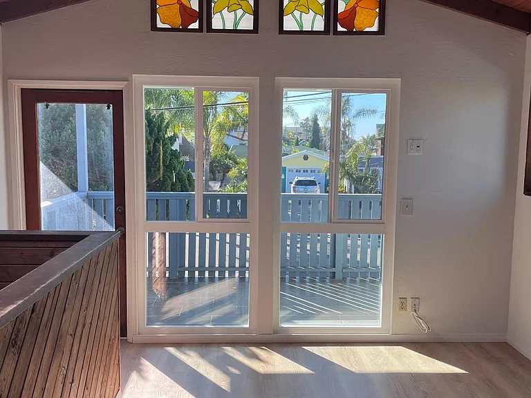 Master, view towards balcony