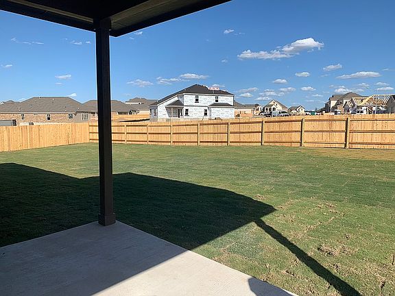 3rd image of 6525 Verona Pl