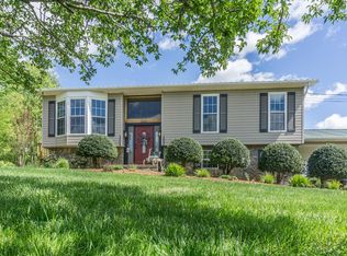 2230 Whitehouse Rd, Greeneville, TN 37745