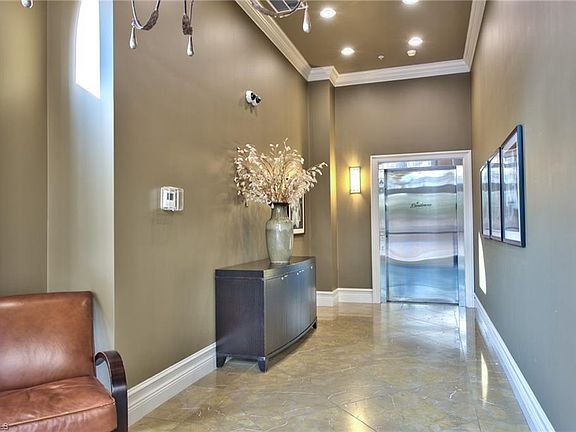 2nd image of 23151 Fashion Dr #6105
