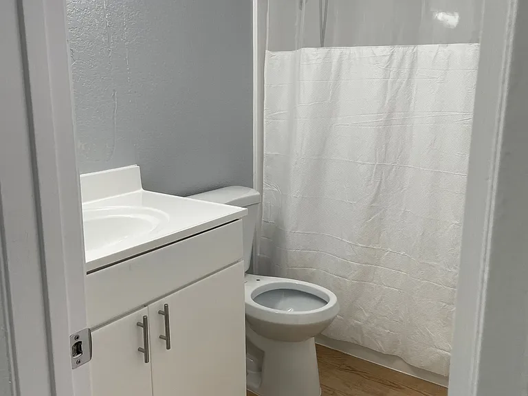 Sunrise Apartments Homes — Photo 37