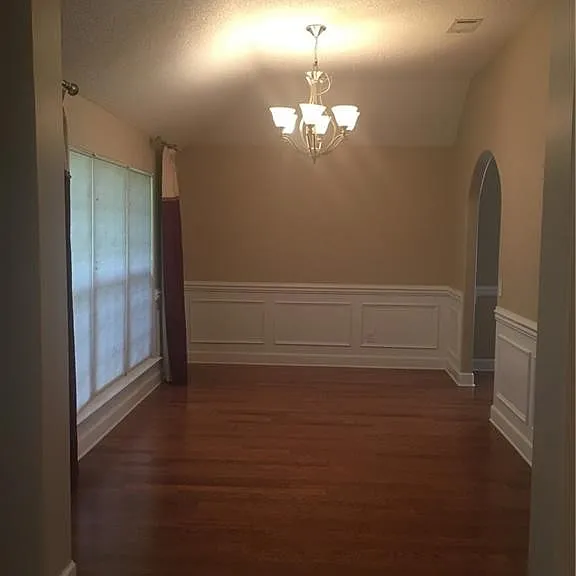 644 Marshview Dr — Photo 2